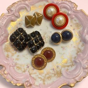 Vintage earring lot of 5 pairs 1 clip-on earrings and the rest are studs!
